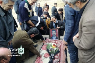 با حضور هنرمندان و مسئولان استانی

محمدرضا پهلوانیان  هنرمند تئاتر میاندوآب به خاک سپرده شد