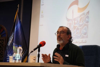فرهاد مهندس پور در نشست چشم انداز تئاتر مقاومت در آینده گفت:

باید صریح و بی پرده با هم رو در رو شویم