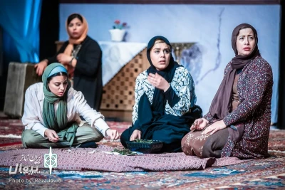یکشنبه 11 آذرماه در تماشاخانه مِهر

نمایش «همین حوالی» ویژه جامعه هنرمندان اجرا می‌شود