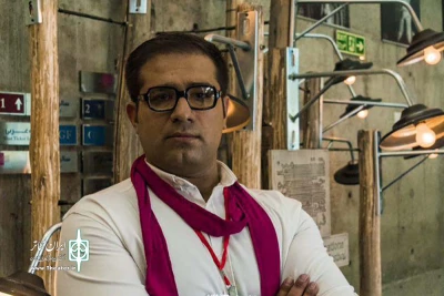 مسلم آئینی کولاژی از سه نمایشنامه‌ آمریکایی را روی صحنه می‌برد