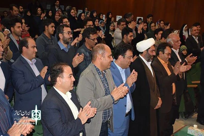 با حضور مدیرکل فرهنگ و ارشاد اسلامی یزد

مجموعه تئاتر شهر خورشید میبد افتتاح شد