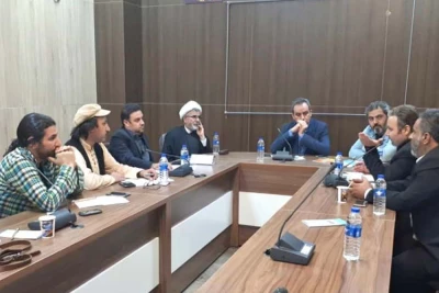 در نشست مدیرکل هنرهای نمایشی  و هیئت رئیسه انجمن  نمایش خوزستان مطرح شد؛

توجه ویژه به تئاتر خوزستان ضروری است