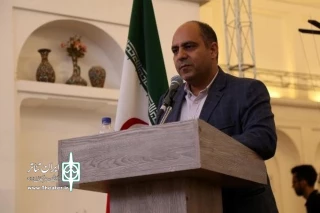 یادداشت معاون هنری اداره کل فرهنگ و ارشاد یزد:

«تئاتر خیابانی» می تواند باز نشر اندیشه تعاملی انسان با فضا برای ارائه یک شیوه اجرایی باشد