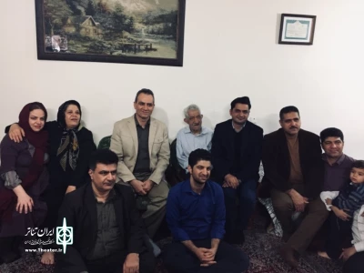 مدیرکل هنرهای نمایشی در دیدار پیشکسوت خیمه‌شب‌بازی گفت:

هنر خیمه‌شب‌بازی مدیون هنرمندی خانواده خمسه‌ای است