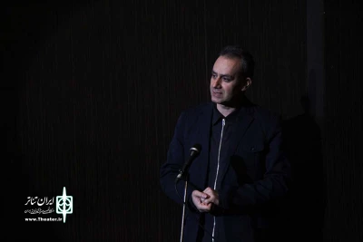 شهرام کرمی در افتتاحیه اولین رویداد عرضه آثار برتر تئاتر دانشگاهی

تئاتر ما مدیون فعالیت دانش‌آموختگان هنرهای نمایشی است