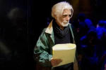 اجرای نمایش «ای‌کاش...» به رضا براهنی تقدیم شد 4