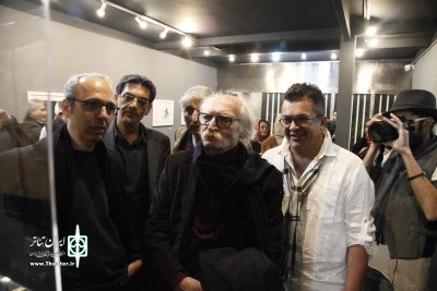 محمود دولت‌آبادی در افتتاحیه نمایشگاه لبخند باشکوه آقای رادی:

زنده نگاه‌داشتن نام شخصیت‌های فرهنگی وظیفه تمام افراد جامعه است