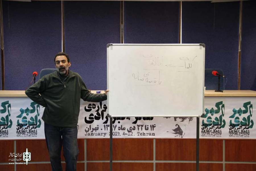 نوشتن گام زدن در میدان مین است اما مین‌های اکبر رادی از دیگران بیشتر است 2
