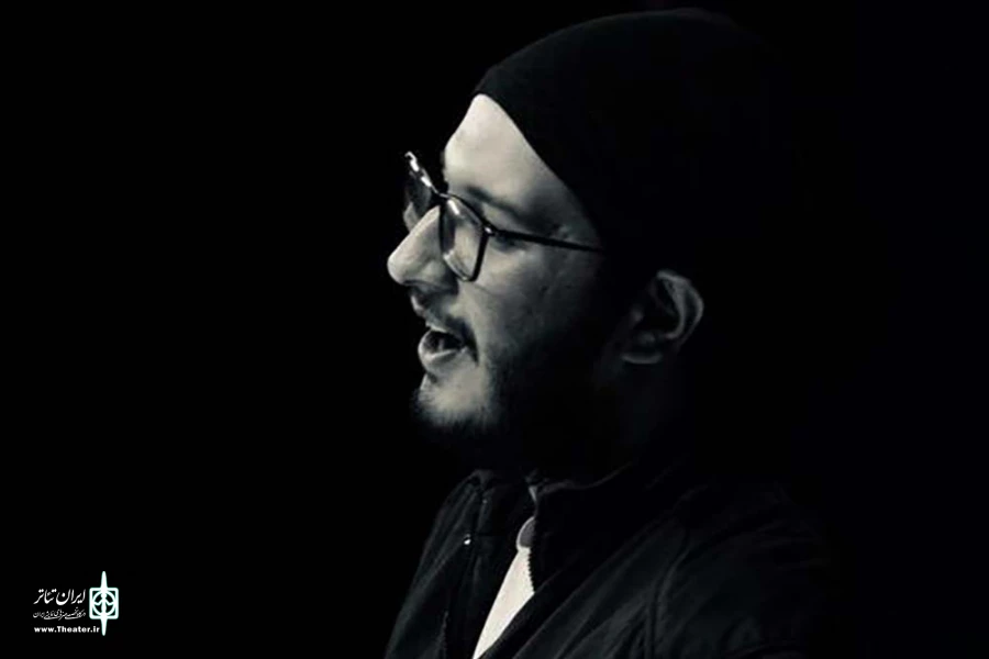 من از ترس نمایش‌هایم را تولید و کارگردانی می‌کنم 2