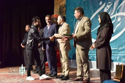 با اعلام برترین های جشنواره منطقه ای نمایش های آئینی سنتی نرگس ارغون

«سنو»  و «موغلی پنا» به دبیرخانه جشنواره  نمایش‌های آیینی و سنتی معرفی شد