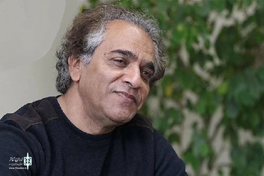 اصغر همت به نمایش «ساعت هشت در کشتی» پیوست 2