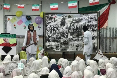 همزمان با ایام دهه فجر انقلاب اسلامی؛

داستان‌های انقلاب اسلامی در مدارس قم اجراخوانی می شود