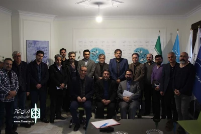 بازدید معاون هنری وزارت ارشاد از دبیرخانه تئاتر فجر