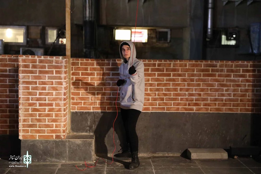 رکوئیمی بر وزن صندلی با بوی تهران و احوالات دیگر