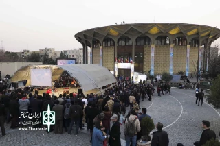 ایران تئاتر بررسی می کند

37 نکته از سی و هفتمین دوره فجر