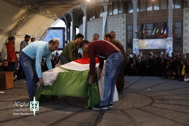 درها به روی چه کسی ...
