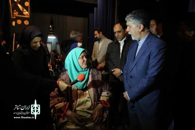 وزیر ارشاد میهمان جشنواره تئاتر فجر