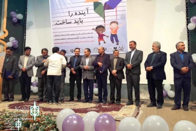 یازدهمین جشنواره منطقه ای تئاتر کودک و نوجوان مهر دزفول برگزیدگان خود را شناخت

«رادین» و «سرزمین درختهای سبز» بیشترین جوایز را به خانه بردند