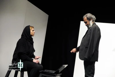 نگاهی به نمایش «نوشت سر» به کارگردانی محمدنیما مظاهری

تابوی سرنوشت و تقدیر برای انسان یک لازمه موثر و محرک است