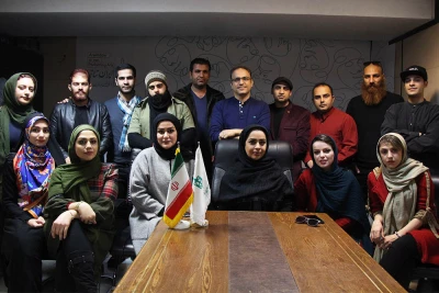 در نشست اعضا گروه نمایش«یک هفته راه رفتن در بهشت»  در ایران تئاتر مطرح شد:

وحدت گروهی کلید موفقیت