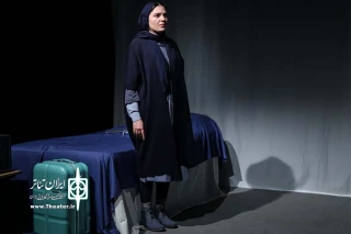 گفت وگو با مونا احمدی نویسنده و بازیگر نمایش «سرزمین‌های شمالی»:

مرگ تم اصلی نمایش است