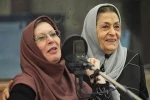 تحویل سال نو در رادیو نمایش با حضور ژاله علو 2