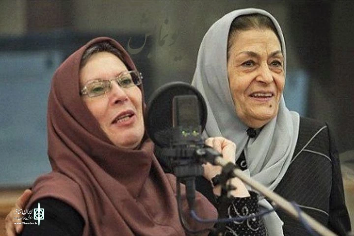 تحویل سال نو در رادیو نمایش با حضور ژاله علو 2