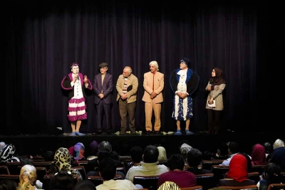 داوود کیانیان در مراسم گرامیداشت روزملی وجهانی تئاتر در تالار هنر مطرح کرد:

امروز آغاز دومین صده تئاتر کودک و نوجوان در ایران است