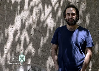 با الهام از سیمرغ منطق الطیر

جعفر مهیاری «صندلی‌ها» را در کانادا اجرا می‌کند