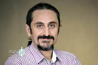 گفت وگو با جواد روشن کارگردان نمایش  «یک ساعت آرامش»:

دروغ یکی از کلید واژه های مهم این نمایش است