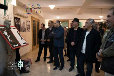 در نمایشگا‌ه‌های «هفته بزرگداشت تئاتر» ارائه می‌شود

تئاتر از منظر عکس، پوستر، طراحی صحنه و لباس