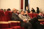 شهردار تهران به تماشای «مردی در آینه» نشست 2