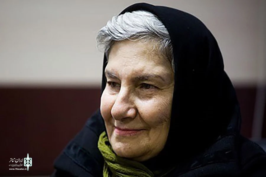 سرهنگ در طمع ورزی زنش نقشی ندارد
هیچ وقت نمی توانم در صحنه یک گوشه آرام بیاستم 2