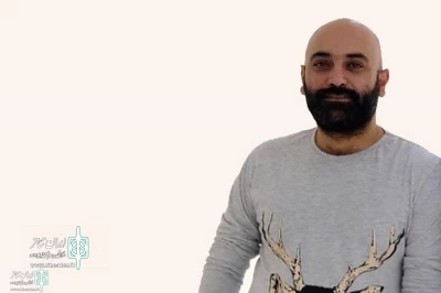At Canada

Mehdi Kooshki directs a show
