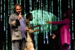 ماجرای عجیب سگی در شب