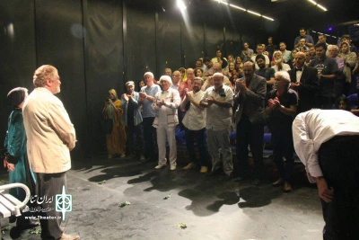 با حضور جمعی از هنرمندان

اجرای عمومی «یک زن و یک مرد» آغاز شد