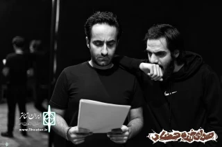 The show “The audience’s sound of laugher” to run at Divar Chahrom Theater Hall