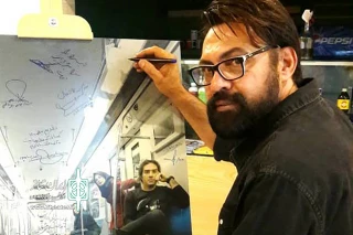 رضا ایرانمنش پس از تماشای نمایش عنوان کرد:

«عاشقانه‌های خیابان» تلنگری عمیق