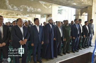 در مراسم افتتاحیه جشنواره ملی تئاتر مرصاد مطرح شد:

آنچه امروز می‌تواند  ذهن  نسل نو  را تحت تاثیر  قرار دهد تئاتر است