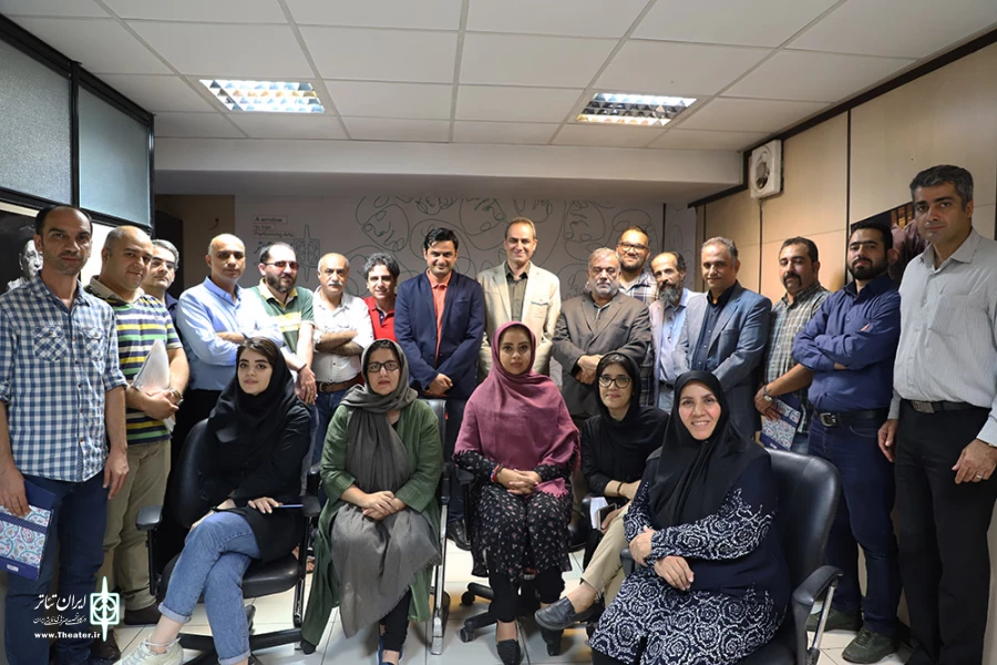 روزخبرنگار 13