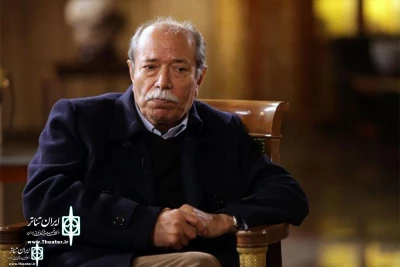 What are Ali Nasirian's concerns about the Iranian play?