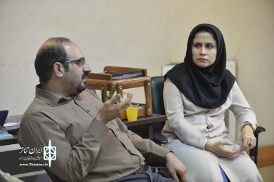 جلسه نقد وبررسی نمایش منِ عجیب