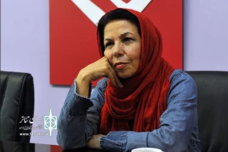 گفتگو با اختر تاجیک هنرمند عکاس به بهانه برگزاری نمایشگاه عکسش در جشنواره آیینی و سنتی

در عکس‌هایم بیش از هر چیز به مستندنگاری اجراهای تئاتر توجه داشته‌ام