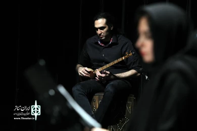 نمایشنامه‌خوانی تاجماه