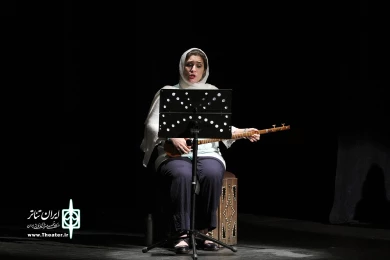 نمایشنامه‌خوانی تاجماه
