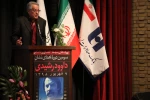 داود رشیدی از ارکان  جریان تئاتری دهه چهل ایران بود 8