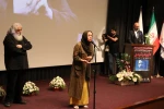 داود رشیدی از ارکان  جریان تئاتری دهه چهل ایران بود 15