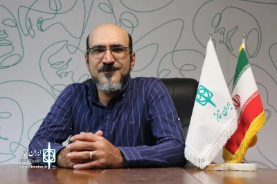 گفت‌وگوی ایران تئاتر با مهدی مقیمی کارگردان نمایش «کوکوی گردن دراز»

پذیرش تفاو‌ت‌ها مهارتی ضروری برای کودکان و نوجوانان است