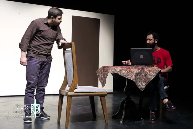فولاد هرگز زنگ نمی‌زند