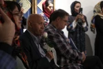 طنزآوران جهان نمایش داریوش مودبیان رونمایی شد 5